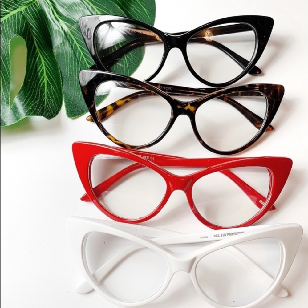 Brown Cat Eye Glasses